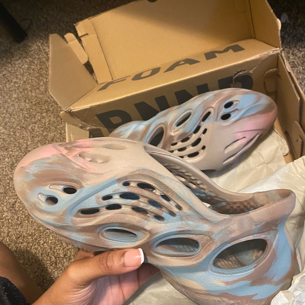 Yeezy foam runners